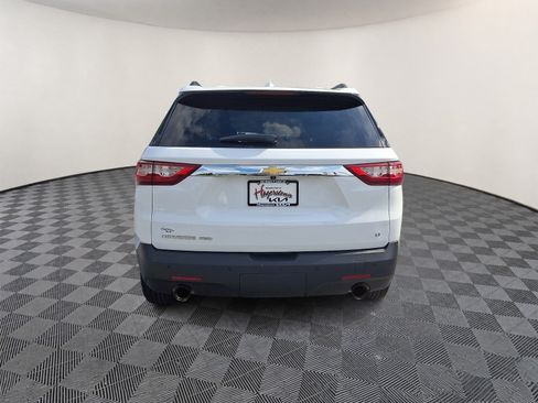 Used 2020 Chevrolet Traverse LT w/ LPO, Floor Liner Package AWD/4WD image 5