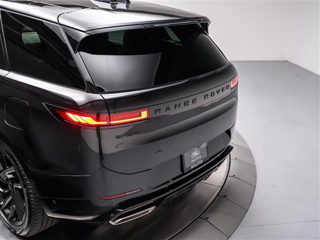 New 2027 Land Rover Range Rover Sport Battersea AWD/4WD image 32
