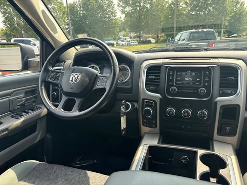 Used 2015 RAM 1500 Big Horn AWD/4WD image 32