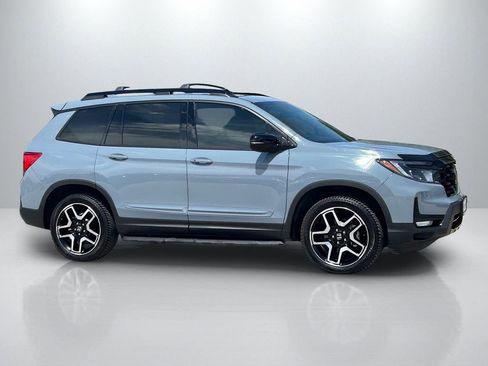 Used 2023 Honda Passport Elite image 4