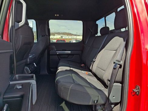 Used 2022 Ford F150 XLT w/ Equipment Group 302A High AWD/4WD image 10