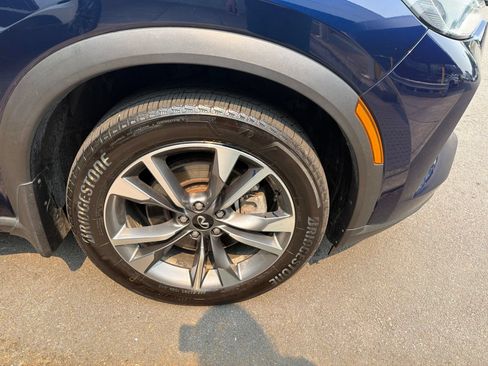 Used 2025 INFINITI QX60 Luxe AWD/4WD image 4