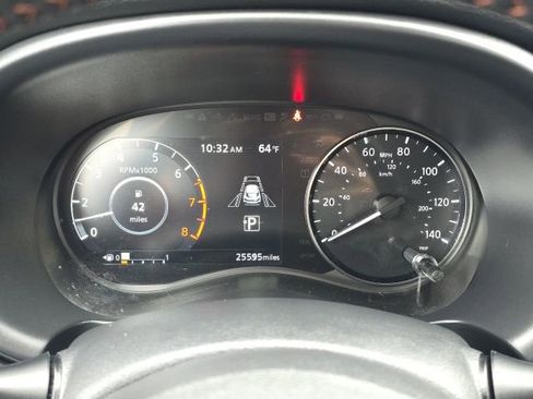 Used 2023 Nissan Kicks SR w/ SR Premium Package image 23