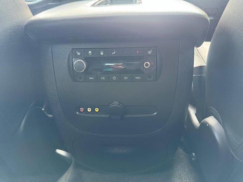 Used 2012 GMC Yukon Denali AWD/4WD image 23