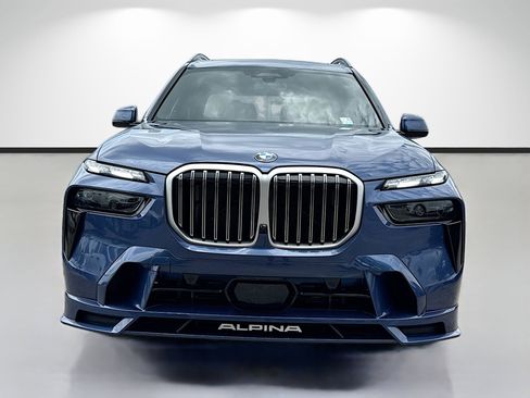 New 2026 BMW ALPINA XB7 AWD/4WD image 8