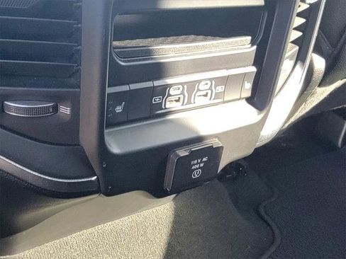 Certified 2022 RAM 1500 Laramie image 19