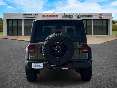 Used 2026 Jeep Wrangler Sport AWD/4WD image 5
