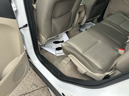 Used 2014 Ford Escape SE image 9