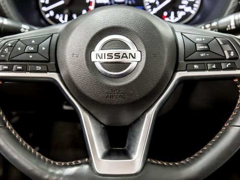 Used 2021 Nissan Sentra SR w/ SR Premium Package FWD image 24