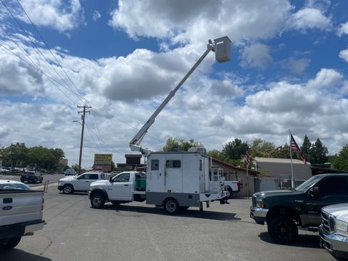 Used 2016 RAM 5500 Tradesman w/ Ambulance Prep Group RWD image 6