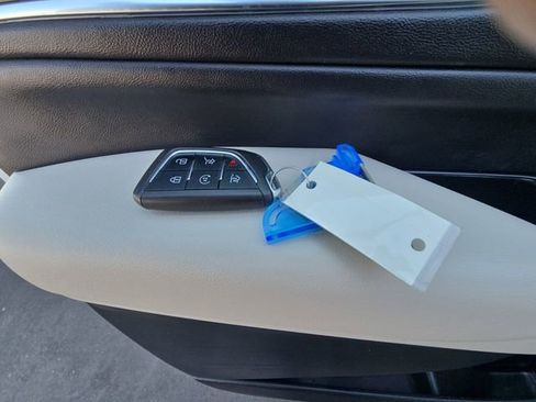 Used 2021 Cadillac Escalade Sport w/ Driver Assist Tech Package AWD/4WD image 32