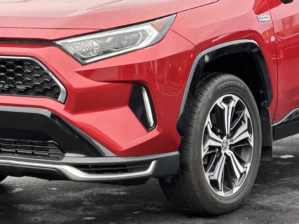 Used 2021 Toyota RAV4 XSE w/ Weather Package AWD/4WD image 8