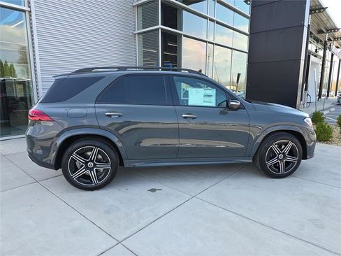 New 2026 Mercedes-Benz GLE 450 4MATIC image 2