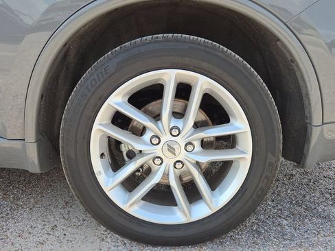 Used 2024 Dodge Durango GT RWD image 34