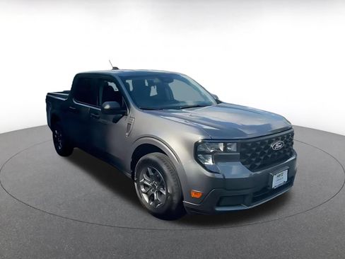 Used 2026 Ford Maverick XLT w/ Equipment Group 301A AWD/4WD image 3