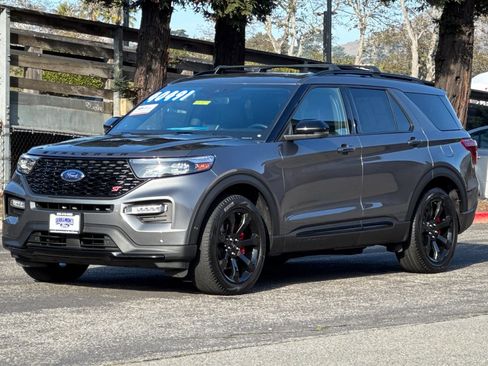 Certified 2022 Ford Explorer ST w/ Equipment Group 401A image 8