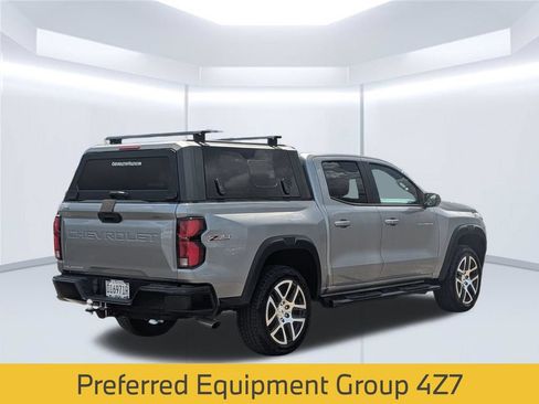 Used 2023 Chevrolet Colorado Z71 w/ Z71 Convenience Package 2 AWD/4WD image 6