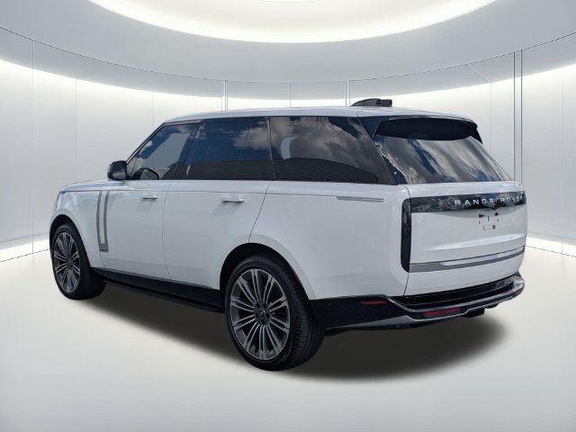Certified 2024 Land Rover Range Rover Autobiography AWD/4WD image 4