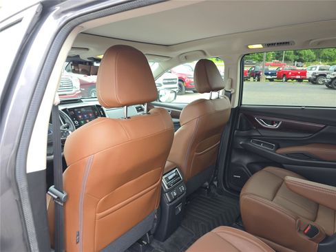 Used 2024 Subaru Ascent Touring AWD/4WD image 16