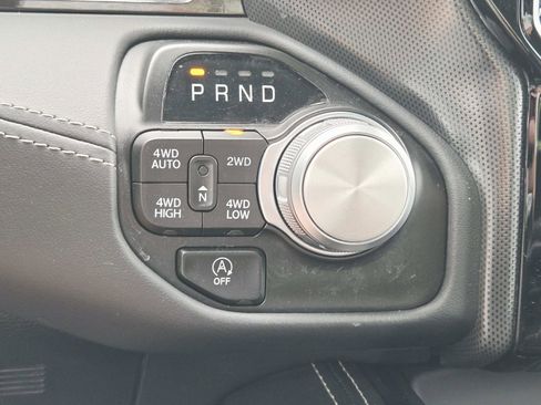 Used 2023 RAM 1500 Limited w/ Body Color Bumper Group AWD/4WD image 34