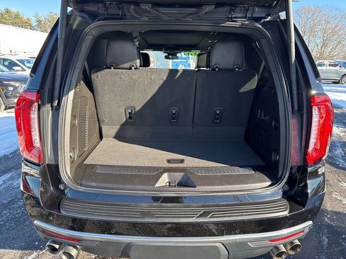 Used 2023 GMC Yukon Denali image 5