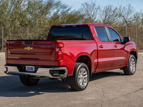 Used 2024 Chevrolet Silverado 1500 LT image 7