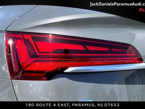 Used 2023 Audi Q5 2.0T Premium w/ Convenience Package image 22