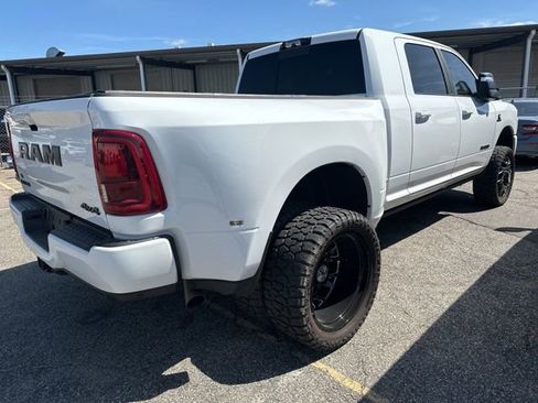 Used 2025 RAM 3500 Laramie image 8