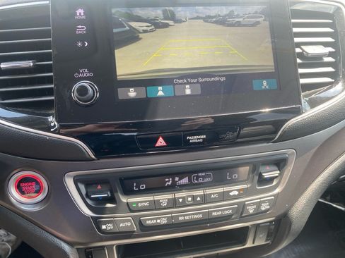 Certified 2022 Honda Pilot Special Edition image 23