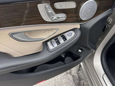 Used 2019 Mercedes-Benz C 300 Sedan image 22