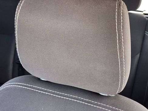 Used 2015 Jeep Wrangler Unlimited Sahara AWD/4WD image 18