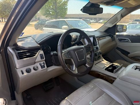 Used 2015 GMC Yukon Denali w/ Open Road Package AWD/4WD image 6