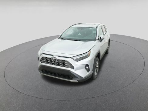 New 2025 Toyota RAV4 Limited image 16
