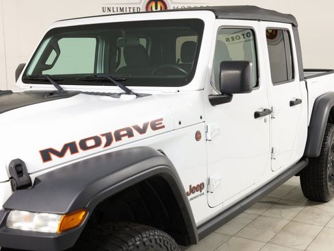 Used 2021 Jeep Gladiator Mojave image 43