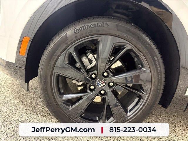 Used 2024 Buick Envision Sport Touring AWD/4WD image 35