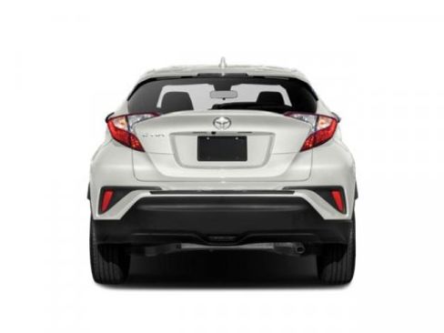 Used 2021 Toyota C-HR LE image 5