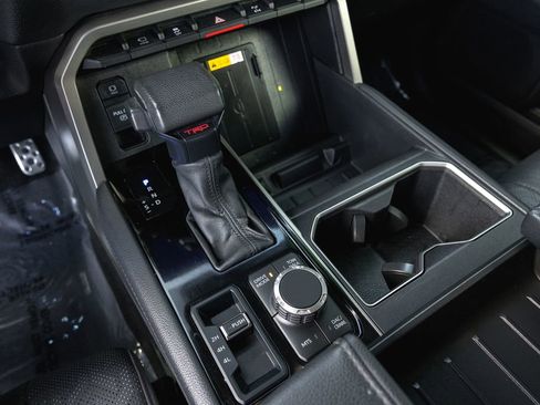 Used 2024 Toyota Tundra Limited image 16