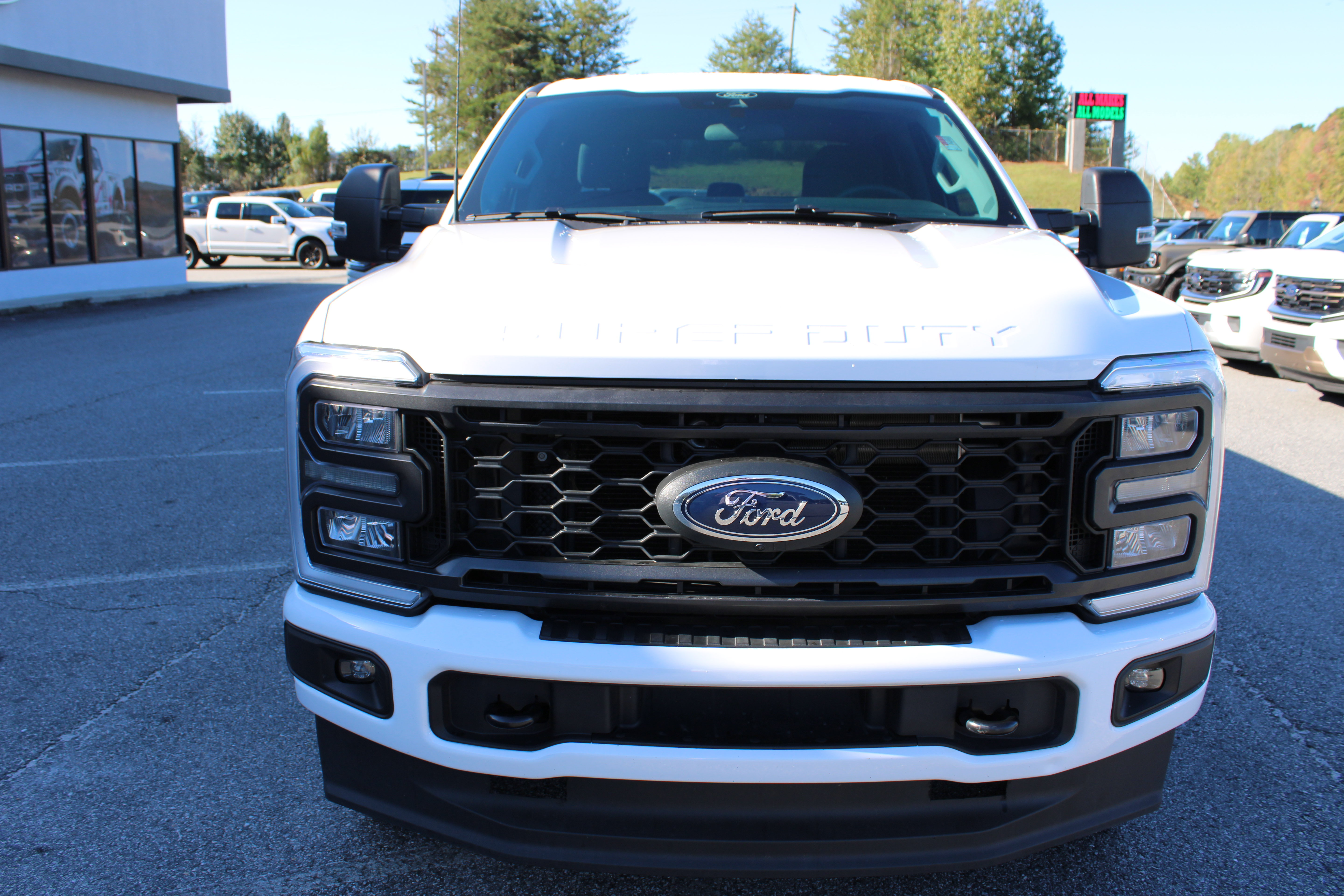 Used 2024 Ford F250 XL w/ STX Appearance Package AWD/4WD image 3