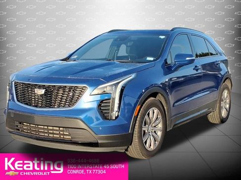Used 2022 Cadillac XT4 Sport FWD image 2