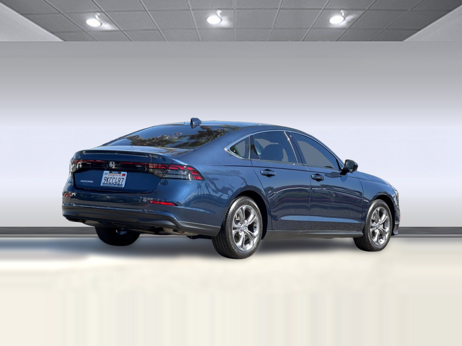 Certified 2024 Honda Accord EX image 8