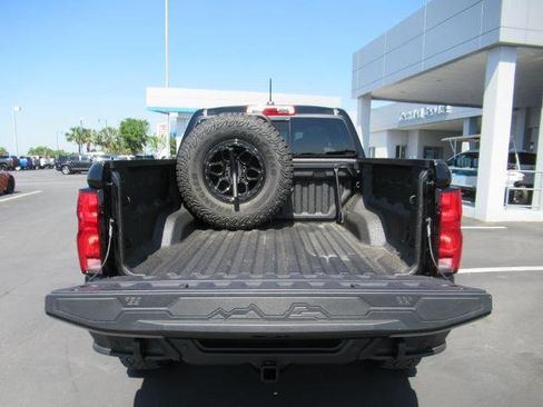 New 2025 Chevrolet Colorado ZR2 w/ ZR2 Bison Edition image 6