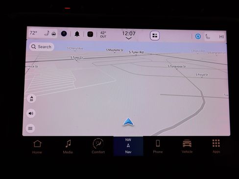 Used 2023 Jeep Grand Cherokee Limited image 25