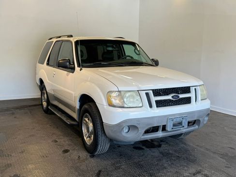 Used 2003 Ford Explorer RWD image 3