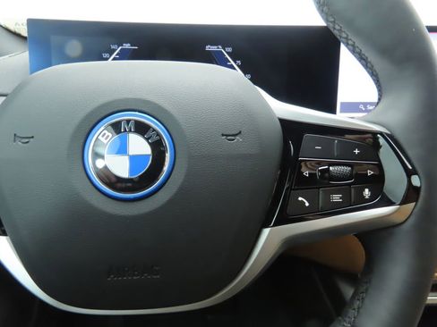 Certified 2025 BMW i4 eDrive40 w/ Premium Package image 12
