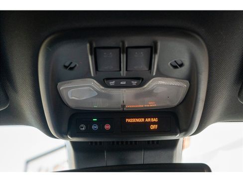 Used 2023 GMC Canyon Elevation w/ Convenience Package RWD image 15