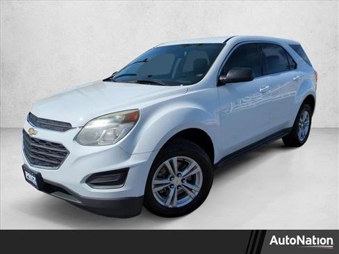 Used 2017 Chevrolet Equinox LS image 1