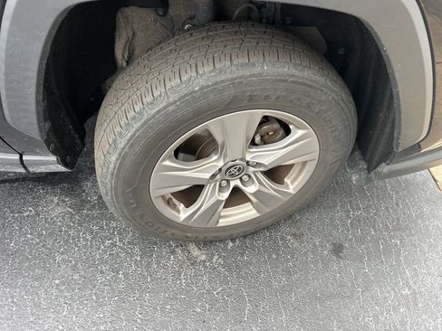 Used 2023 Toyota RAV4 XLE image 2