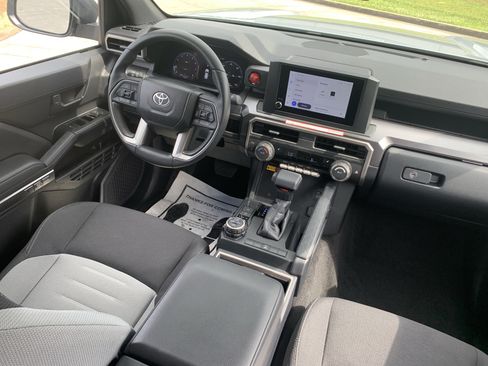 Used 2026 Toyota 4Runner TRD Off-Road AWD/4WD image 29