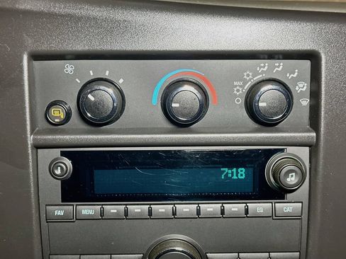 Used 2025 GMC Savana 2500 w/ Driver Convenience Package RWD image 14