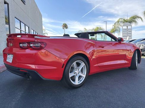 Used 2020 Chevrolet Camaro LT RWD image 14